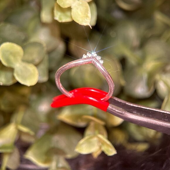 Pandora Tiara Wishbone Ring - Picture 3 of 8